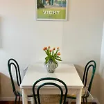 Cosy T2 Plein Centre, Thermes Et Parcs Apartment